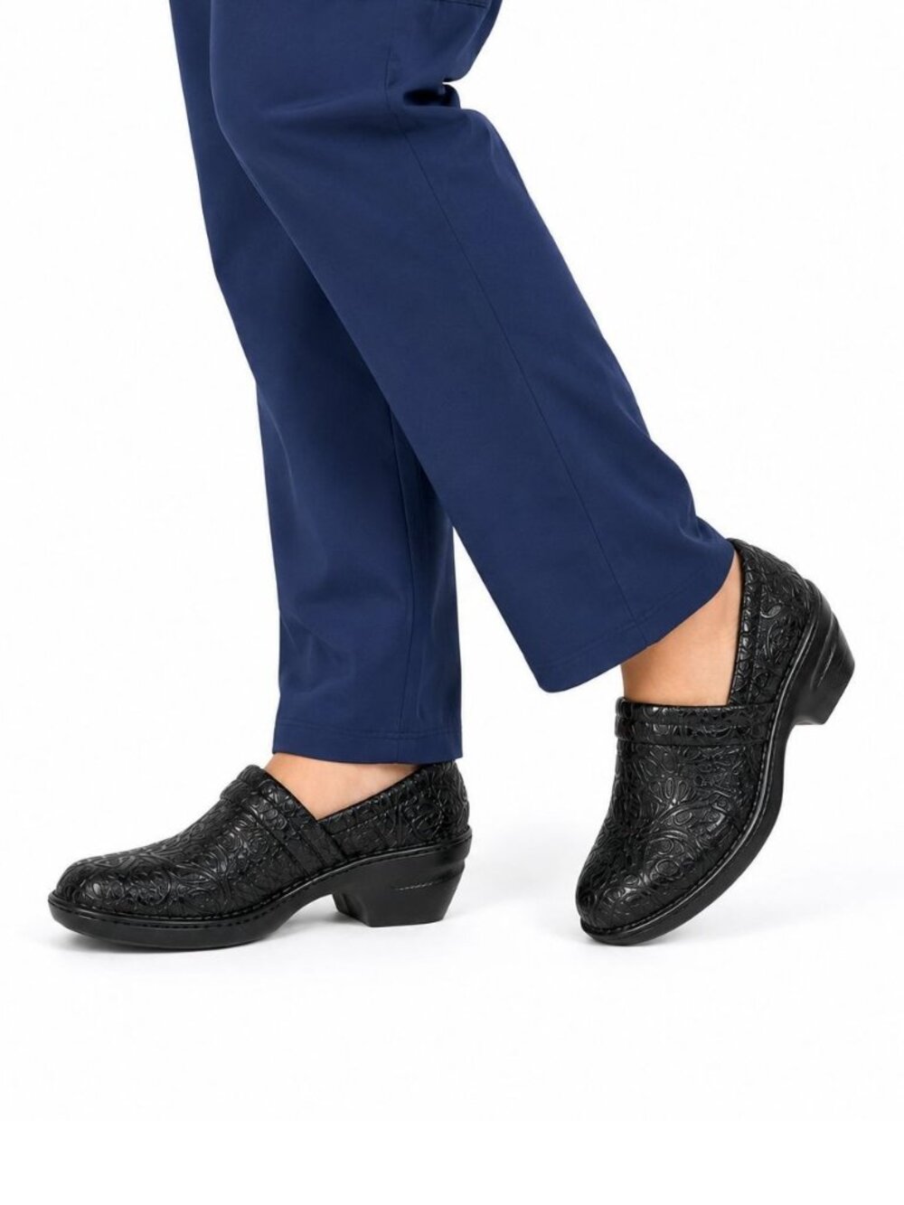 BOC Shoes Womens 9.5M Black Leather Paisley Pattern Nursing Clinic Healthcare